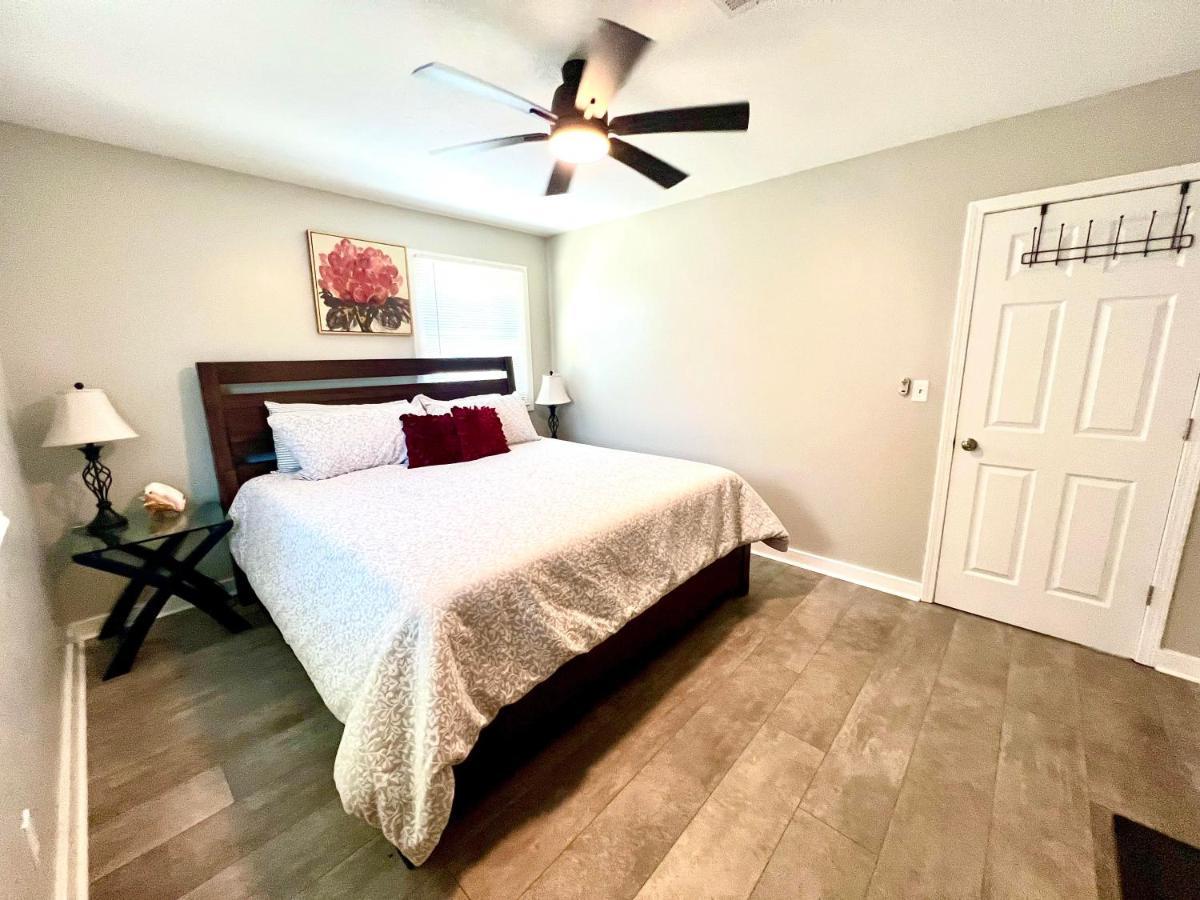 4/2 Home Close To Beach, Centrally Located! Gulfport Zewnętrze zdjęcie