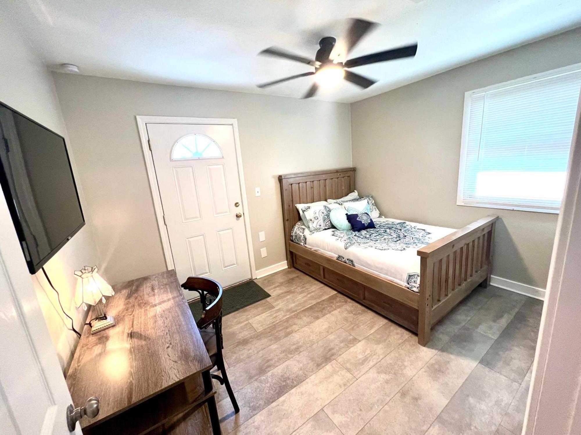 4/2 Home Close To Beach, Centrally Located! Gulfport Zewnętrze zdjęcie
